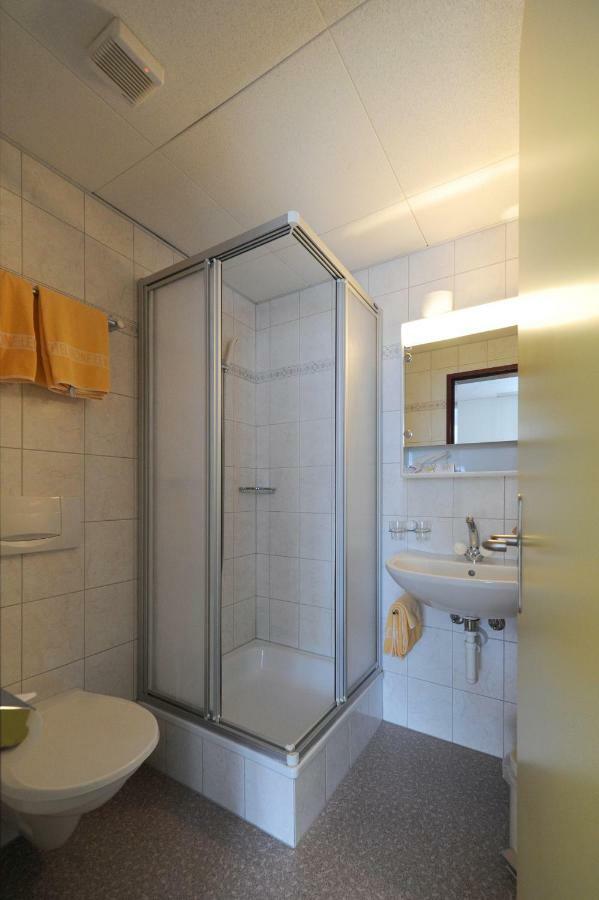 Hotel Krone Budget Ленк Екстер'єр фото