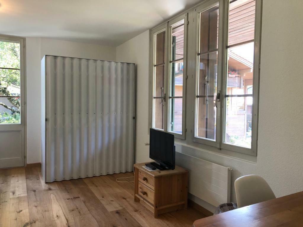 Hotel Krone Budget Ленк Екстер'єр фото